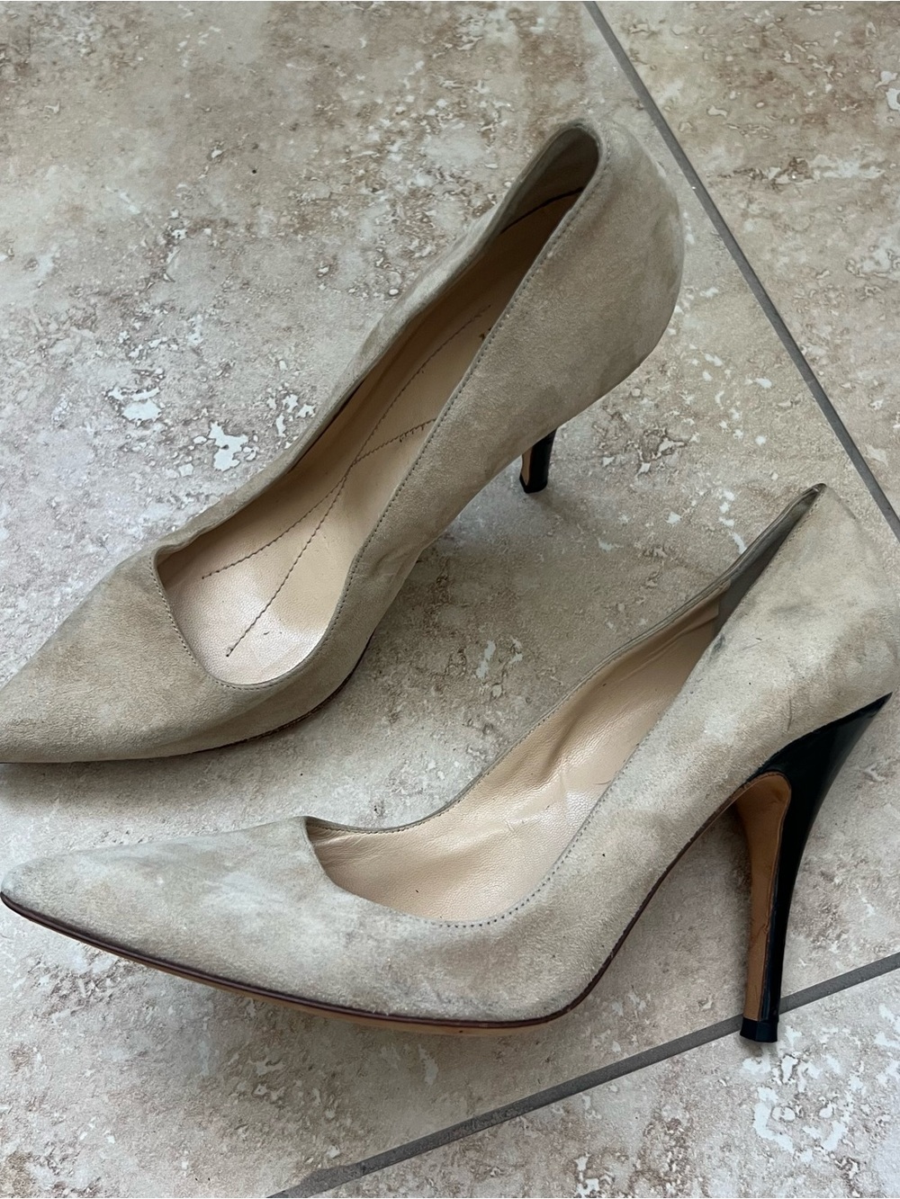 Kate Spade Classic Pointed-Toe Suede Pumps in Beige